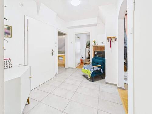 Flur - Etagenwohnung mit 67,60 m&sup2; in Bielefeld zum Kaufen