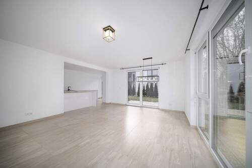 Wohn und Esszimmer - 