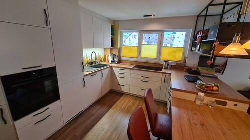 Küchenarbeitsbereich - Etagenwohnung mit 77,70 m&sup2; in Sersheim zum Kaufen