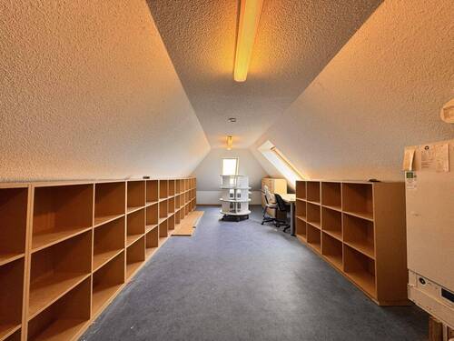 Anbau - Dachgeschoss - Aktenlager... - 