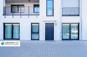 Hauseingang - 3 Zimmer Terrassenwohnung in Zirndorf