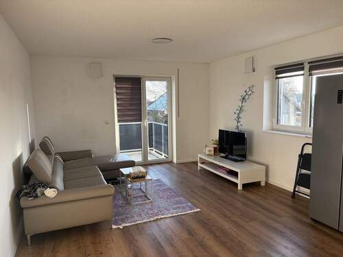 Wohnen - 2 Zimmer Etagenwohnung zur Miete in Aufhausen