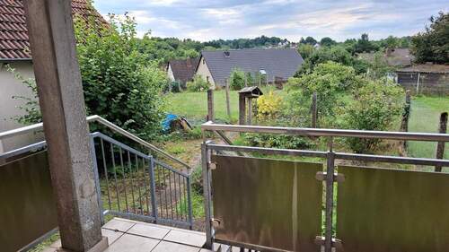 mit Zugang zum Garten - 