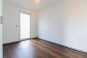 Ankleidezimmer DG - 