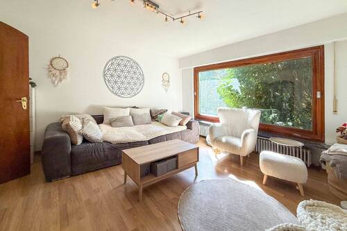 Wohnzimmer - 6 Zimmer Einfamilienhaus zum Kaufen in Overath