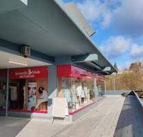 +++ Preis reduziert +++ Großes Ladenlokal in gepflegtem Gewerbekomplex - Taunusstein Hahn