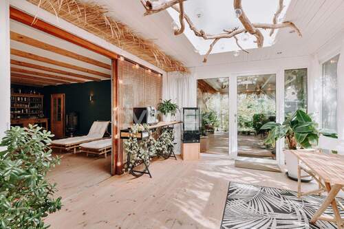 Wohnbereich mit Wintergarten - 