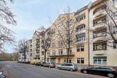 Außenansicht - Zentral gelegene 3-Zimmer-Altbauwohnung in Berlin-Kreuzkölln