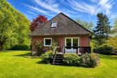 Außenansicht (West) - mit Terrasse - 6 Zimmer Einfamilienhaus zum Kaufen in Wyk auf Föhr