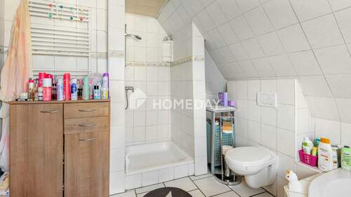 1. OG Badezimmer 2 - 