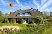Westansicht mit Terrasse - 3 Zimmer Terrassenwohnung in Wyk auf Föhr