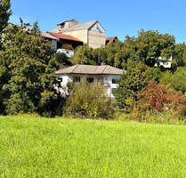 Entkerntes Einfamilienhaus mit großem Grundstück und verschiedenen Nutzungsmöglichkeiten! - Untersiemau / Scherneck