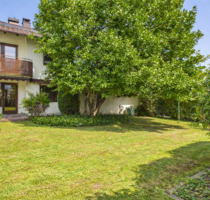 Familienglück in Piding: Gepflegtes REH mit großem Garten, 3 SZ und Bergblick