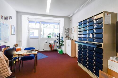 Zimmer 1 - 