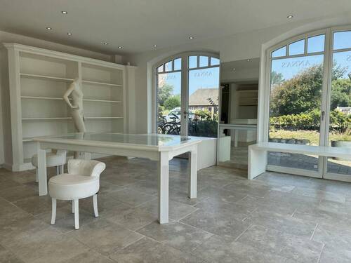 Ladenfläche - 1 Zimmer Gewerbeobjekt (Büro, Produktion, Verkauf) in Wenningstedt-Braderup