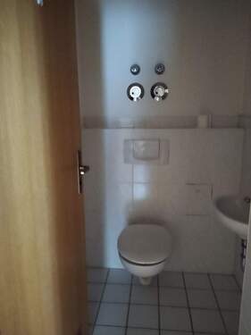 IMG_20231115_114849195.jpg - Etagenwohnung mit 78,00 m² in Meißen zur Miete