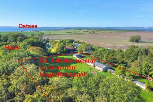 separat zu verkaufen - 2 Häuser mit 3 FeWo + optional 1 ha Land - Ideal für Pferdeliebhaber