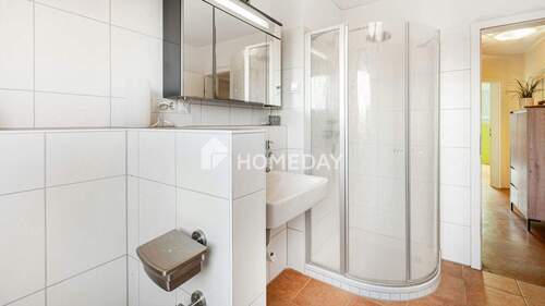 1. OG Badezimmer 2 - 