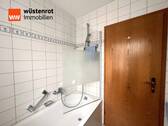 ... mit Badewanne - 