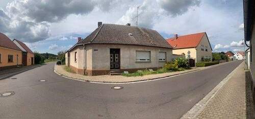 Eckgrundstück - 