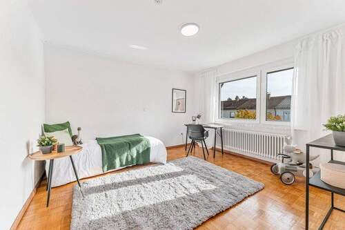 Titel - Ab sofort frei: Reihenhaus in Böfingen - perfekte Lage für Familien