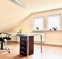 Traumhaft helles Büro in Remshalden-Grunbach - flexibel, möbliert, inkl. Küche