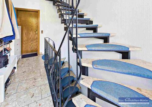 Eingangsbereich - Treppenhaus - 