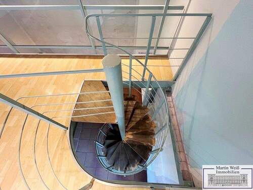 Wendeltreppe - Gewerbeobjekt (Büro, Produktion, Verkauf) in München zur Miete