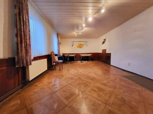 4. Wohnzimmer 2 (1) - 