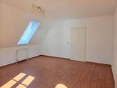 Wohnzimmer - Etagenwohnung mit 64,00 m&sup2; in Schwandorf zur Miete