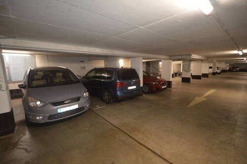 Tiefgarage - 