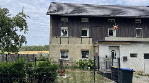 Straßenansicht - Wohnen im Familienglück - 173.000,00 EUR Kaufpreis, ca.  150,00 m² Wohnfläche