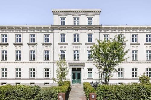 Fassadenansicht - 2 Zimmer Etagenwohnung zum Kaufen in Hamburg - Borgfelde