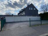 Möglicher Bauplatz - Baugrundstück für Ein- oder Mehrfamilienhaus- aktuell Garagenhof
