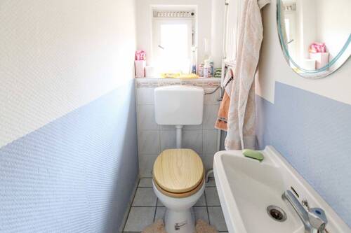 Gäste WC OG - 