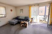 Wohnzimmer - 2 Zimmer Etagenwohnung in Würzburg