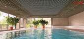 Expose Hallenbad bei Sonnenschein.jpg - 