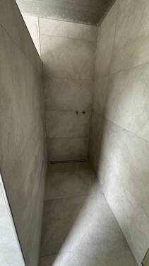 Dusche im Hauptbad - 