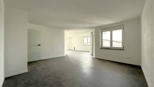 Wohn- und Essbereich - 3 Zimmer Etagenwohnung zum Kaufen in Engen