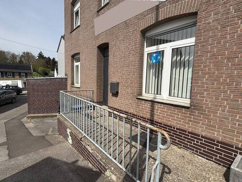 Eingang - Gewerbeobjekt (Büro, Produktion, Verkauf) in Stolberg