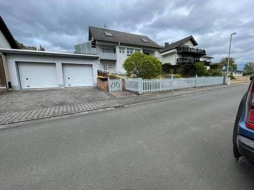 187151800_480674959939189_4688145680882497537_n - Modernes Einfamilienhaus mit Einliegerwohnung in traumhafter Blicklage mit Doppelgarage