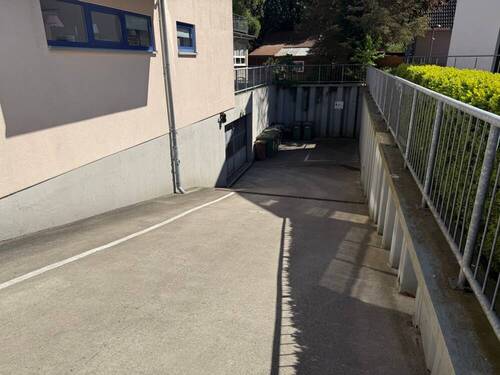 Zufahrt Tiefgarage - 