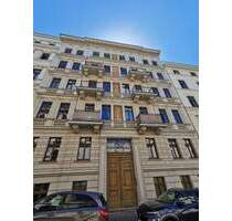 ** 2- Raum Wohnung mit Balkon in zentraler Lage ** ab 01.11.2025 - Leipzig Zentrum-Südost