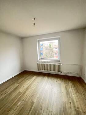 Schlafzimmer 2 - Etagenwohnung mit 77,10 m² in Eckernförde zur Miete