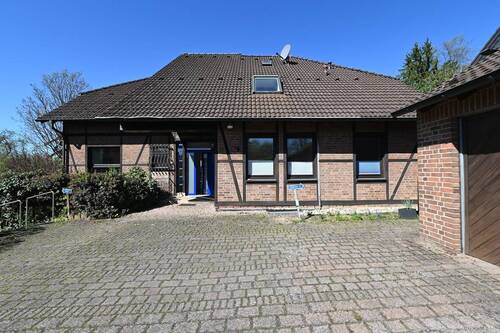 Außenansicht - 1 Zimmer Mehrfamilienhaus, Wohnhaus zum Kaufen in Essen