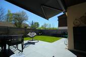 Terrasse mit elektr. Markise - 