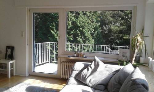 geräumiger Balkon mit Blick - 2 Zimmer Etagenwohnung zur Miete in Königstein OT Falkenstein