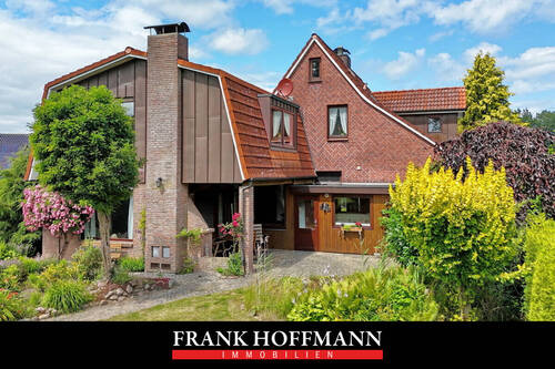 Titelbild - Geräumiges Einfamilienhaus mit ELW auf großzügigem Grundstück in Feldrandlage von Wakendorf II
