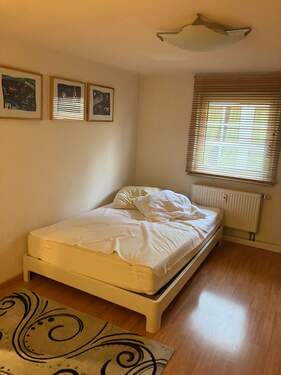 Zimmer - Etagenwohnung mit 39,00 m&sup2; in Nürnberg zur Miete