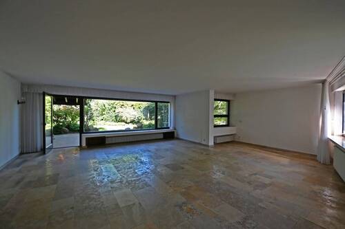 Wohnzimmer - Einfamilienhaus mit 275,00 m&sup2; in Essen zum Kaufen